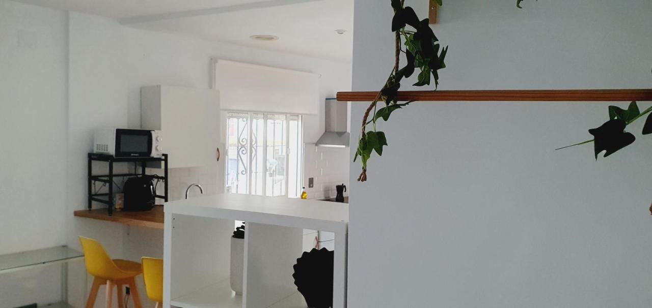 Apartamentos La Libertad Εστεπόνα Εξωτερικό φωτογραφία